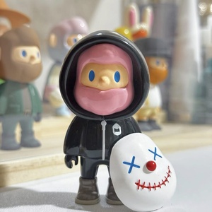 Vente en gros de figurines populaires authentiques de la série FARMER BOB 4 Lies and Truth en boîte mystère, ornements de voiture avec styles cachés secrets - Product Image 4
