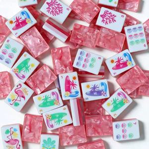 Tuiles de Mahjong en Acrylique Colorées et Modernes, Jeu de Voyage Portable pour 4 Joueurs, Idéal pour le Divertissement sur Table - Product Image 3