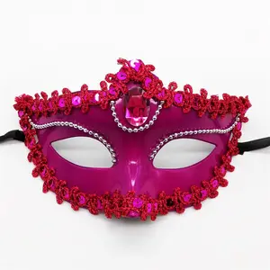 Meilleure vente européenne et américaine Masque solide coloré et sexy avec demi-visage en diamant Costume vénitien Masque pour enfants pour la fête d'Halloween