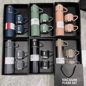 Ensemble de Bouteilles Isothermes Premium en Acier Inoxydable 304, 500 ml, Sans BPA, à Double Paroi, avec <span class=keywords><strong>3</strong></span> Tasses, Idéal pour Cadeau d'Affaires - Product Image 6