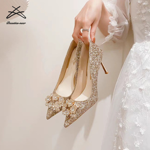 <span class=keywords><strong>Scarpe</strong></span> da <span class=keywords><strong>Donna</strong></span> Taglia Grande, <span class=keywords><strong>Scarpe</strong></span> da Cerimonia con Tacco Medio Decorato con Diamanti, <span class=keywords><strong>Scarpe</strong></span> da Sposa <span class=keywords><strong>Lucide</strong></span> - Product Image 2