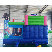 Château gonflable coloré avec impression rapide de hérisson bleu et de renard orange pour les fêtes d'enfants et la location d'événements commerciaux