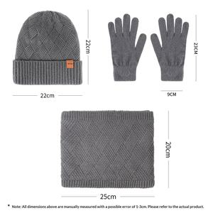 Ensemble 3 pièces personnalisé de luxe unisexe pour l'hiver : <span class=keywords><strong>bonnet</strong></span> tricoté chaud en acrylique, écharpe et gants à motifs, idéal pour les voyages - Product Image 6