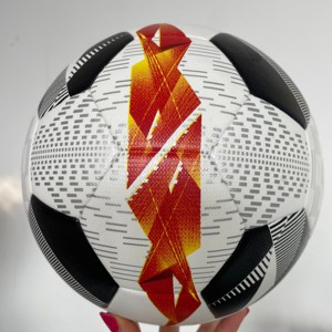 Balón de Fútbol Profesional Personalizado, Tamaño 5, Balón de Fútbol de Cuero PU Termosellado, Personalizado para Partidos y Entrenamientos - Product Image 5