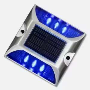 Светоотражающий светодиодный мигающий светильник на солнечной батарее - Product Image 5
