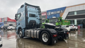 2025 Shacman 6x4 660HP <b>Diesel</b> Tractor Truck Semi Truck Prime Mover for <b>Container</b> Transport - Product Image 5