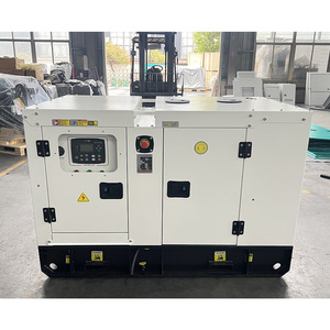 เครื่องกำเนิดไฟฟ้าแบบเงียบ 3 เฟส สีขาว 15 kVA 12 kW แบบโครงเปิด สตาร์ทอัตโนมัติ สตาร์ทระยะไกล เครื่องยนต์ Yangdong - Product Image 2