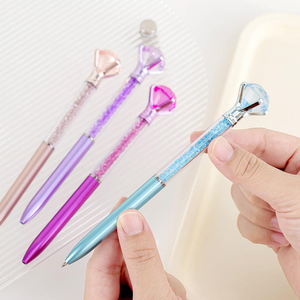Stylo Bille Promotionnel en Gros pour Bureau, École, Cadeau, Papeterie, avec Tête en Cristal Diamant, Pointe 1.0mm, Multifonctionnel, en Plastique - Product Image 4
