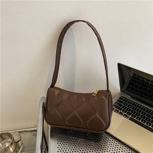 New trendy girls' casual shoulder <b>bag</b> with solid color zipper closure and fashionable <b>underarm</b> <b>bag</b> - Product Image 4