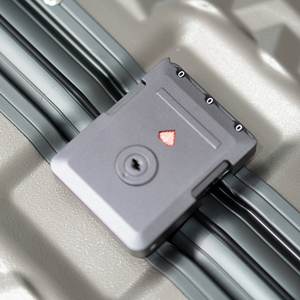 Buen precio, marco de aleación de aluminio, bolsas de equipaje de viaje, Maleta ligera para viajes, bolsa de polietileno y caja de cartón fuera de Vietnam - Product Image 5