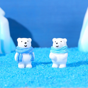 Figuras de Resina de Oso Polar con Bufanda Azul, Decoración en Miniatura para el Hogar, Adornos Artesanales - Product Image 2