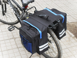 Bolsa delantera impermeable para <span class=keywords><strong>bicicleta</strong></span> al aire libre de 30L con tira reflectante, bolsa trasera de gran capacidad, portabicicletas fácil de ajustar - Product Image 3