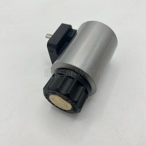 Vanne solénoïde Senwitt 15104948 pour chargeuse L32 502 402B, pièces de machines de construction - Product Image 1