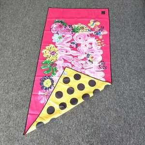 Individuell Bedrucktes Mikrofaser-Fußballverein-Strandtuch Schneller Versand Großes Sommer-Strandtuch für Fußballfans - Product Image 5