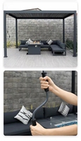 Pergola en aluminium murale avec volet roulant intelligent, auvent manuel à lames orientables pour patio fermé, offrant une protection solaire