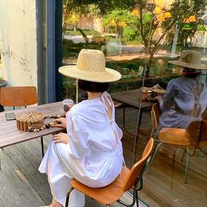 Chapeau de soleil en paille pour femmes avec décoration en perles 2023, chapeau plat de style jazz, fedora, panama, chapeau de plage à lanière courte - Product Image 5