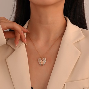 Marwin — collier avec pendentif cœur en strass, pour femmes et filles, bijou classique et Simple, ailes d'ange, cœur, de mode coréenne, nouvelle collection <span class=keywords><strong>2022</strong></span> - Product Image 1