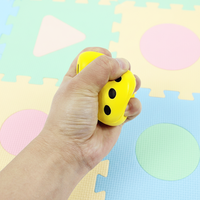 Vente chaude, dés personnalisés, balle anti-stress en mousse PU, colorée, anti-stress, jouets miniatures mignons, adaptés aux fêtes