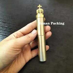 Tube de <span class=keywords><strong>mascara</strong></span> ISMAN Luxury 8ml Golden Crown vide, flacon de sérum pour la croissance des cils Queen, vente en gros, étiquette privée, fabrication sur mesure, usine professionnelle - Product Image 5