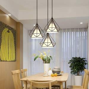 北欧ヴィンテージ風シングルヘッドアイアンシャンデリア、クリエイティブなインダストリアルスタイル、バー、喫茶店、レストラン、倉庫に最適、優れた美観 - Product Image 3