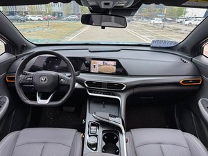 Changan Uni-T <span class=keywords><strong>2022</strong></span> 2023 Segunda Generación Deportivo Turbo Cuero Volante a la Izquierda Gran Espacio Coche Usado con Cámara - Product Image 6