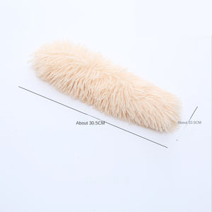 Almohada Larga y Pequeña con Juguete de Felpa para Gatos con Papel Chirriante y Hierba para Gatos - Product Image 5