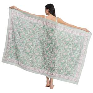 ผ้าซิ่นพิมพ์ลายมือสีเขียวน้ำเงินและชมพูแซเชต์ สำหรับผู้หญิง ผ้าฝ้ายน้ำหนักเบา ใช้คลุมบิกินี่ เหมาะสำหรับใส่ในช่วงฤดูร้อน - Product Image 1