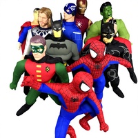 Jouets en peluche Spider-Man, Batman, Superman, figurines Avengers pour l'extérieur de voiture, figurines pour le toit de voiture, porte-clés en peluche, best-sellers