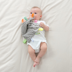 Toalla calmante para bebé que <span class=keywords><strong>se</strong></span> <span class=keywords><strong>puede</strong></span> introducir para calmar a la muñeca durmiendo marioneta de mano de felpa juguete cómodo bebé de 0 a 1 año - Product Image 6