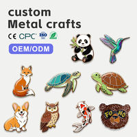 Badge métallique personnalisé, badge de revers gravé et peint, finition chromée, broche à fermoir papillon, gaufrage 3D tridimensionnel