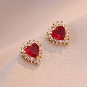 Juego <span class=keywords><strong>de</strong></span> Joyería <span class=keywords><strong>de</strong></span> Cuatro Piezas con Collar y Aretes <span class=keywords><strong>de</strong></span> Corazón Rojo para Mujer, Serie <span class=keywords><strong>de</strong></span> Moda <span class=keywords><strong>de</strong></span> Lujo <span class=keywords><strong>de</strong></span> Alta Gama - Product Image 5