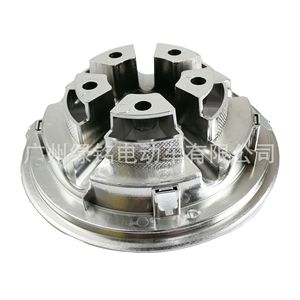 Accessoires pour voiturettes de golf Mitsubishi : Cache-moyeux de roue électroplaqués argent SS de 8 pouces, ajustement universel - Product Image 3