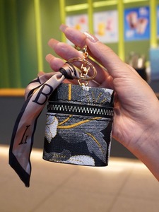 ที่ใส่ Airpod ขนาดเล็กป้องกันตัวเองใหม่เคสลิปสติกหนัง PU กระเป๋าสตางค์กระเป๋าสตางค์เก็บกุญแจ - Product Image 3