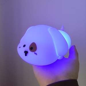 Luz nocturna portátil con sensor de movimiento para cachorros, para niños, de silicona, LED, USB, recargable, con control táctil, para habitación de bebé - Product Image 3