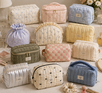 Trousse de Maquillage Tendance en Toile avec Étuis Épais et Spacieux, Couleur Unie, Logo Personnalisé, pour Nettoyant Visage et Produits de Beauté