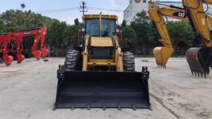 Chargeuse-pelleteuse Caterpillar CAT 420F d'occasion en bon état de marche, 4 roues motrices, moteur CAT d'origine - Product Image 6