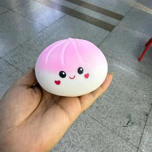 Nouveauté 2026 : Jouet anti-stress Kawaii en forme de boulette souple en TPR pour enfants et adultes – Vente en gros - Product Image 1