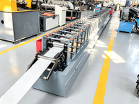 Machine automatique de formage de panneaux de volets roulants en mousse PU, ligne de production de panneaux sandwich pour volets roulants