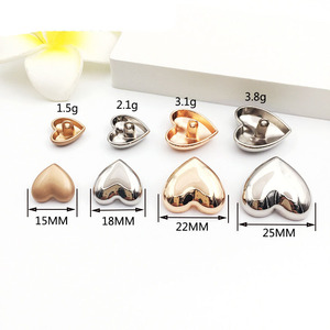 Bán Buôn Hình Trái Tim Kẽm Hợp Kim Kim Loại Chân Cao Nút Chân Cho Thời Trang Hàng May Mặc - Product Image 2