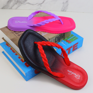 Vente directe tongs femmes mode pantoufles tongs pantoufles pour la <span class=keywords><strong>plage</strong></span> - Product Image 5