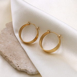 Geometric Stud Earrings Gold Zinc Alloy Fashion Jewelry For Women - Product Image 2