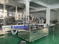 Machine de remplissage et de bouchage automatique de liquides 10 ml pour flacons, sirops, shampoings et poudres, en acier inoxydable, haute précision, 20-80 bpm
