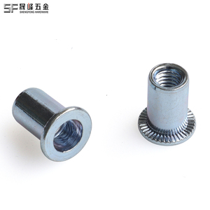 Écrou à riveter à tête plate en acier au carbone M4M5, galvanisé, zinc bleu-blanc, zinc coloré, corps rond, connecteur <span class=keywords><strong>de</strong></span> meubles, manchon - Product Image 1