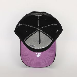 Casquette de baseball logo personnalisé avec de légères courbes et des arcs formels broderie bouffante tissu sportif de haute qualité pour un usage professionnel - Product Image 5