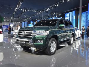 Land Cruiser VX-R 4.1-6L Turbo Semi-Automatique SUV 2023 avec sièges en cuir, toit ouvrant panoramique, climatisation automatique gauche et feux LED - Product Image 1