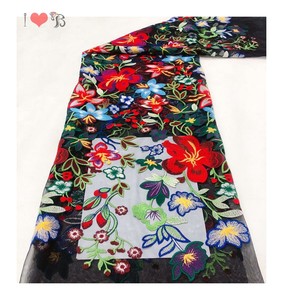 Tela de Tul Suave con Encaje Floral de Diseño Clásico <span class=keywords><strong>Valentino</strong></span> para Vestidos de Alta Costura - Product Image 2