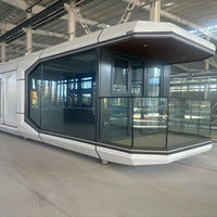 Maison-capsule de luxe avec 1 chambre, 1 salon, 1 salle de bain, pour complexe hôtelier, glamping, parc, suite d'hôtel avec fenêtre panoramique