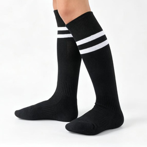 Chaussettes de football pour enfants, haute qualité, tricotées, rayées, hauteur genou, respirantes, absorbant la transpiration, antibactériennes, séchage rapide, sport - Product Image 1