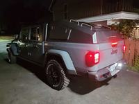 Pick up Truck 4X4 Accessoires de voiture Couvre-lit rigide en acier Aluminium Ute Plateau Auvent pour jeep Gladiator