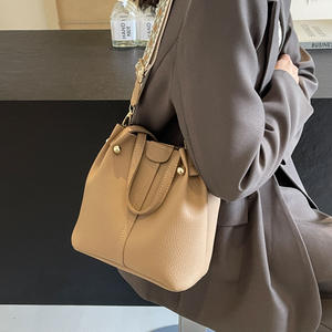 Bolso de Hombro Cruzado Retro de Piel Sintética para Hombre, de Gran Capacidad, Venta Caliente al por Mayor - Product Image 3